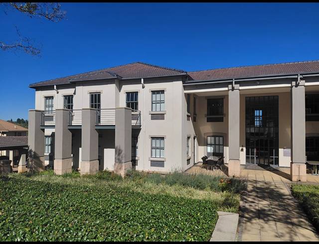 241M² OFFICE TO LET IN BRYANSTON